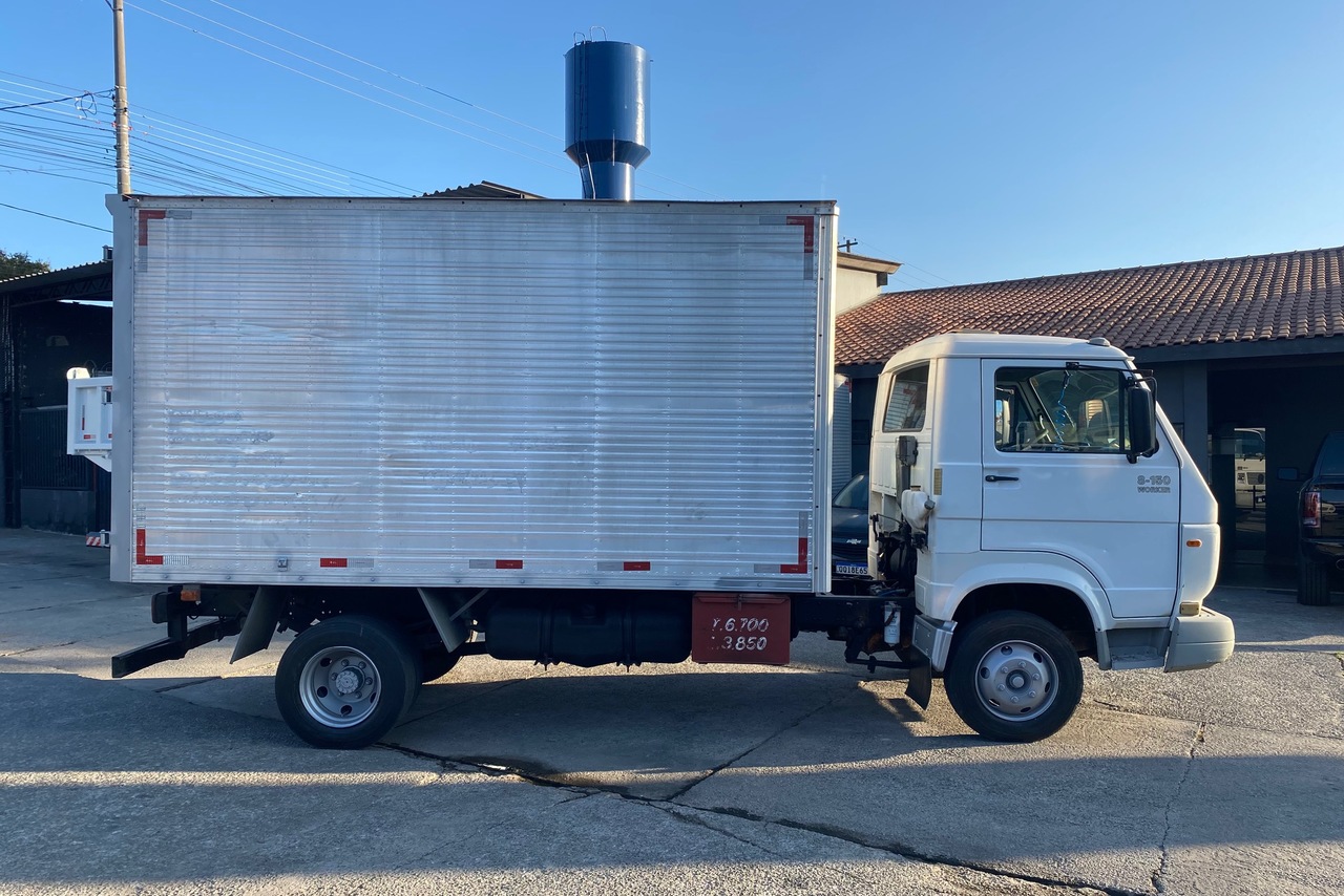 Volkswagen 8 150 - 05/06 9