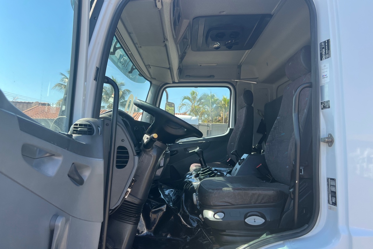 Mercedes Benz Atego 2425 - 10/10 2