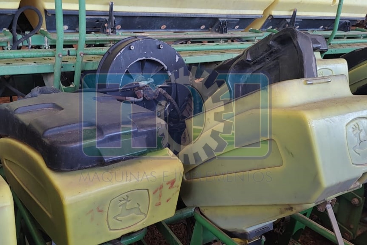 John Deere 2117 - 09/09 4