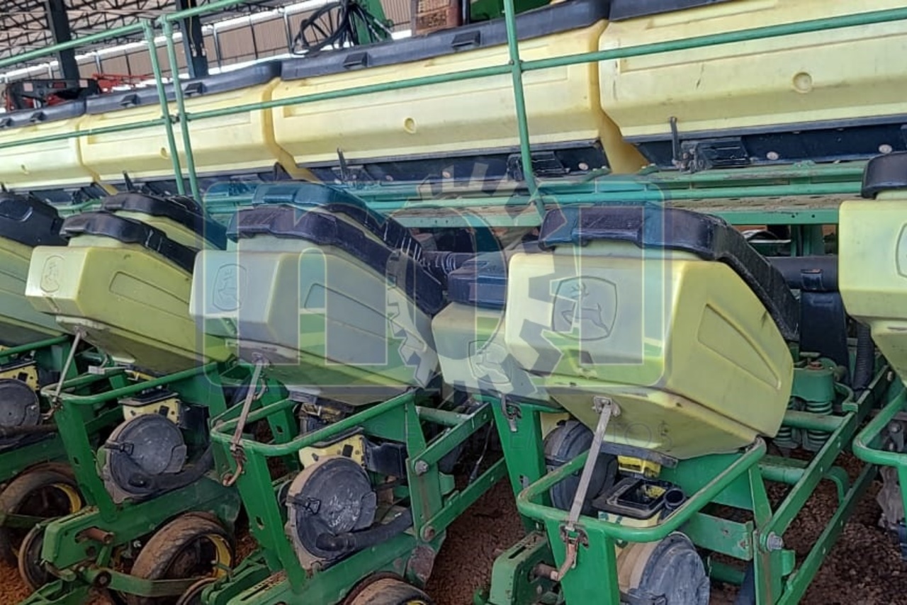 John Deere 2117 - 09/09 7