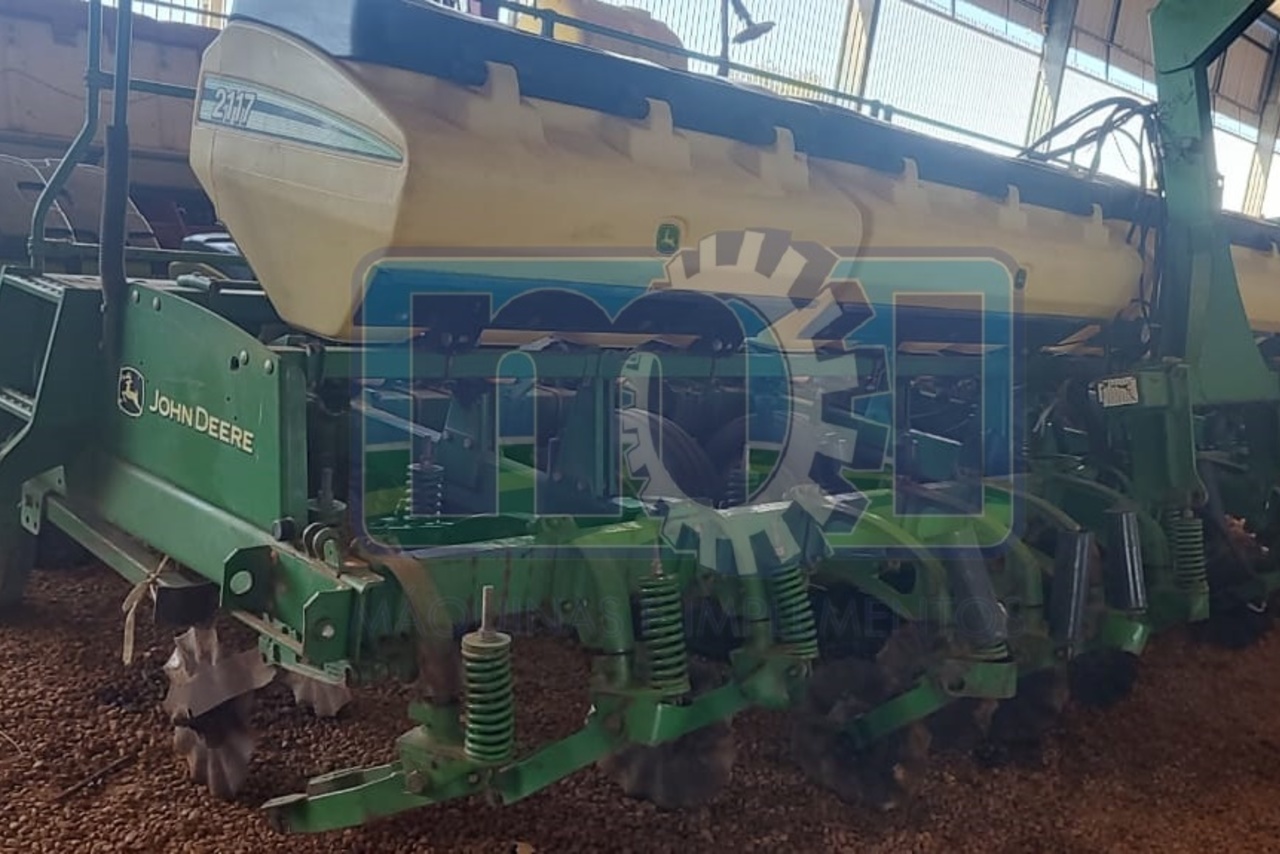 John Deere 2117 - 09/09 8