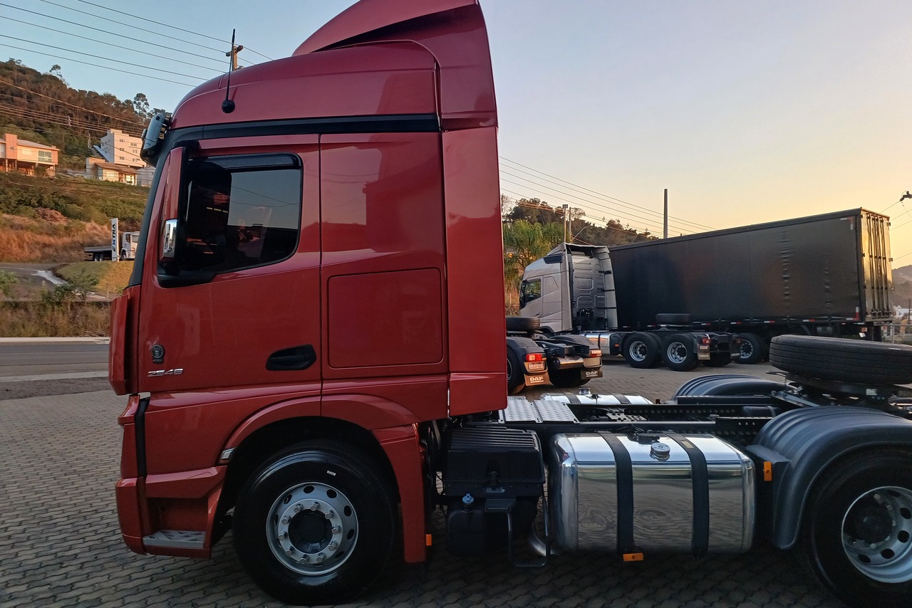 Mercedes Benz Actros 2548 - 21/21 6