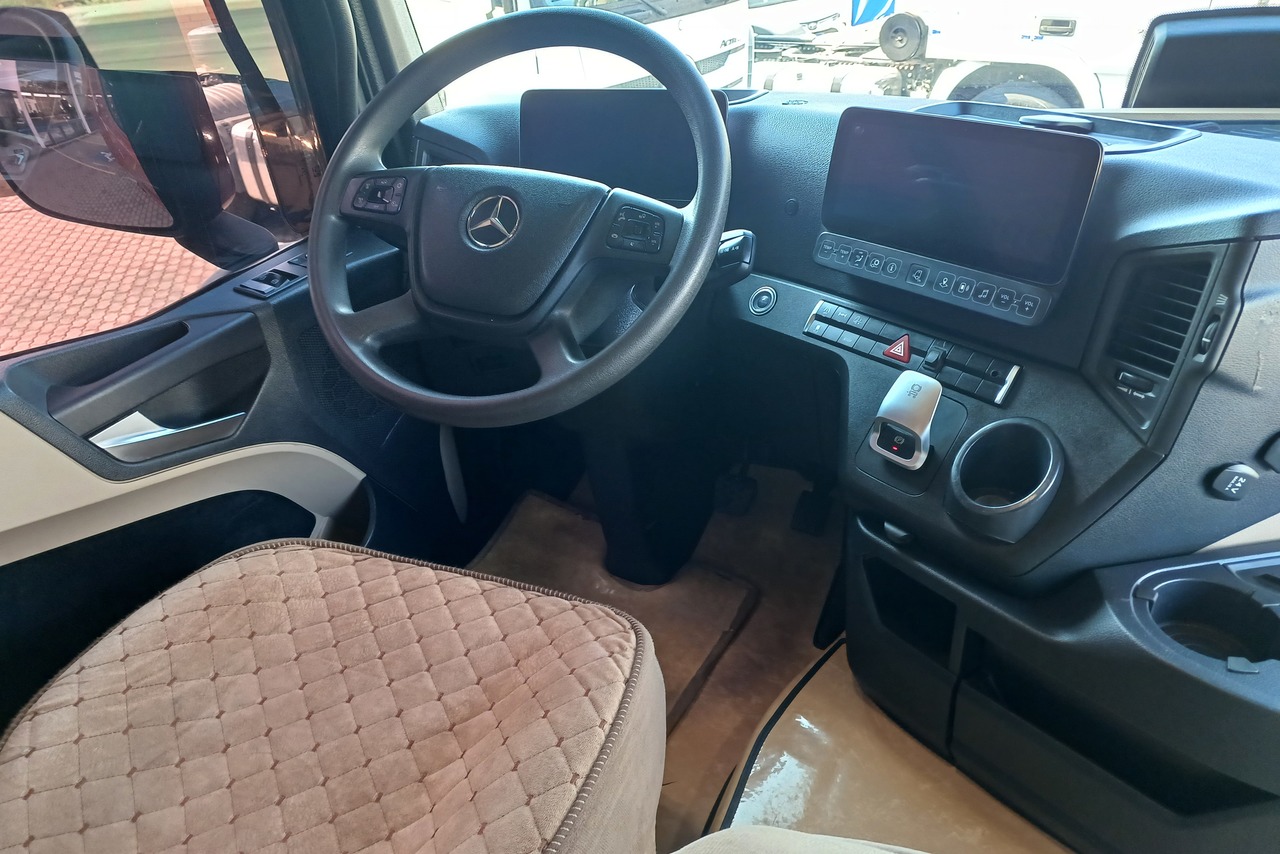 Mercedes Benz Actros 2548 - 21/21 17