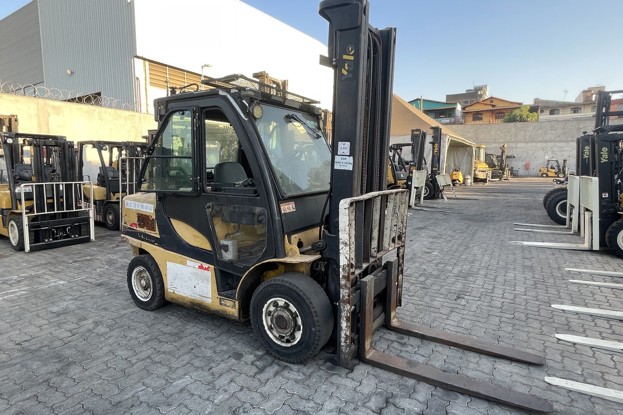 Yale Empilhadeira - 15/15 4