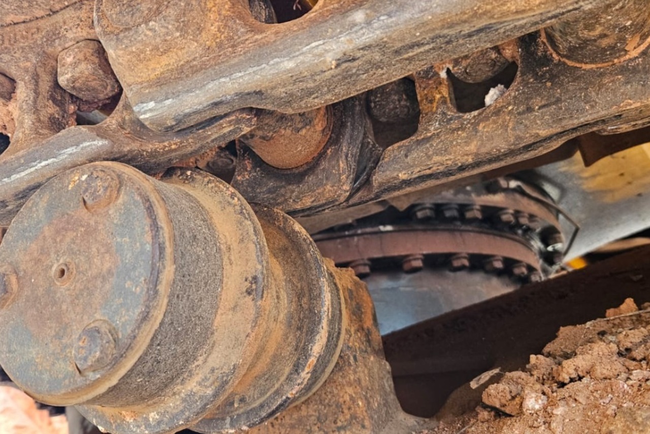 Komatsu PC160 LC - 09/09 12