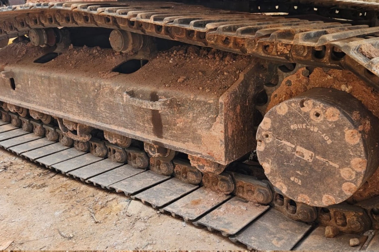 Komatsu PC160 LC - 09/09 13