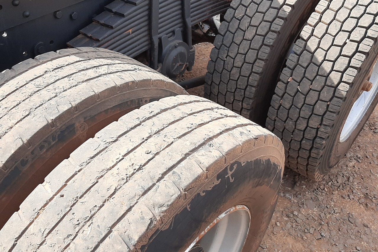 Mercedes Benz Axor 3340 - 06/06 8
