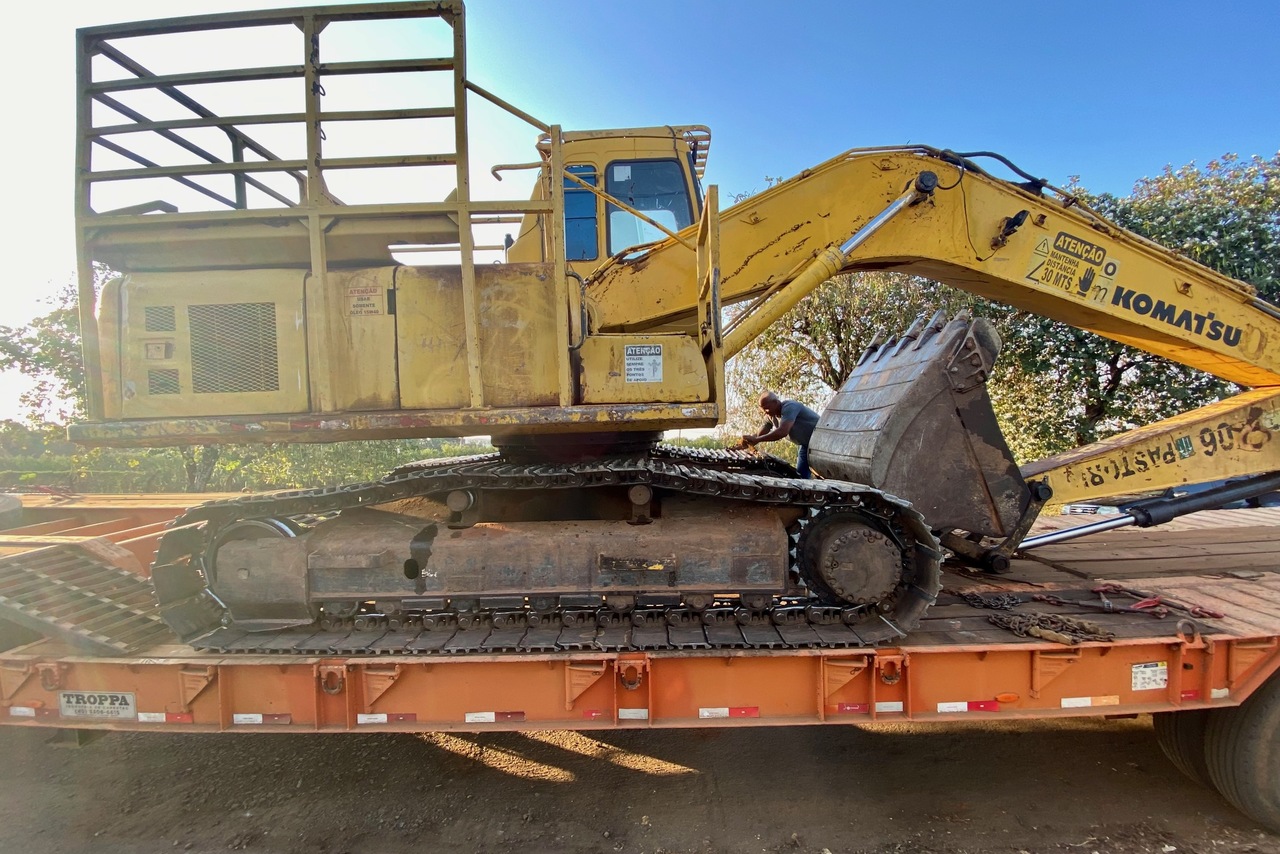 Komatsu PC200 - 09/09 2