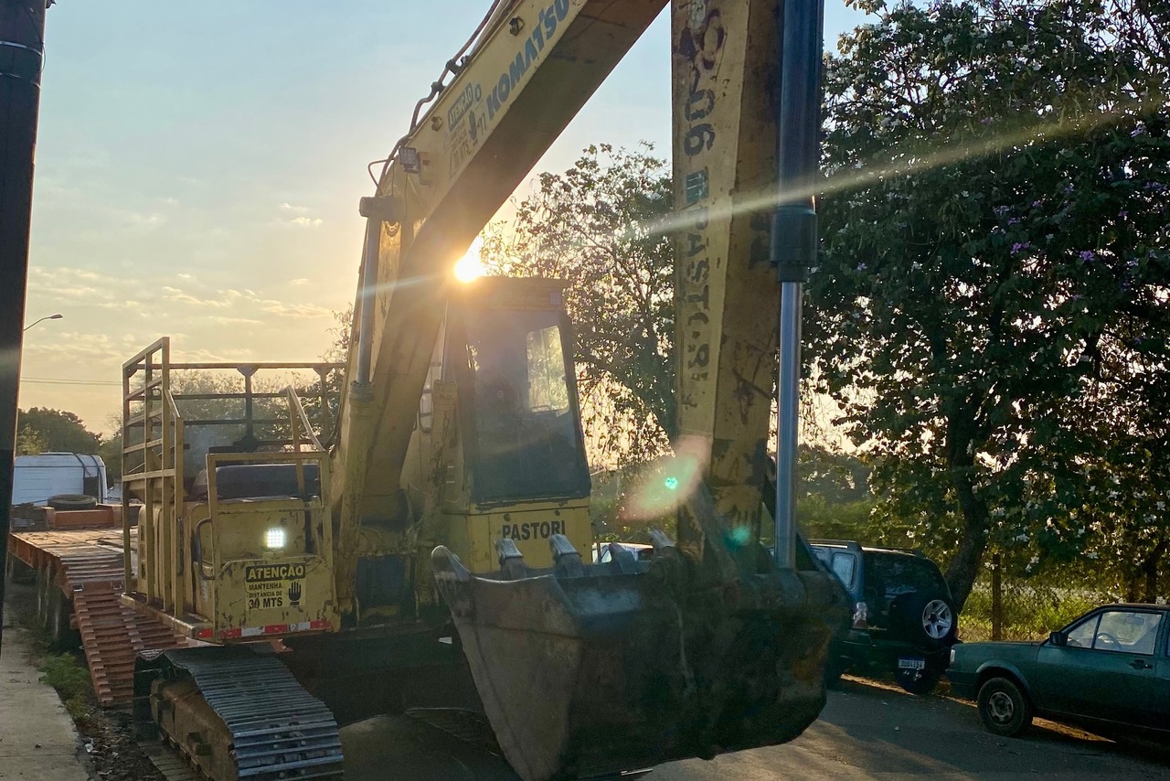Komatsu PC200 - 09/09 6