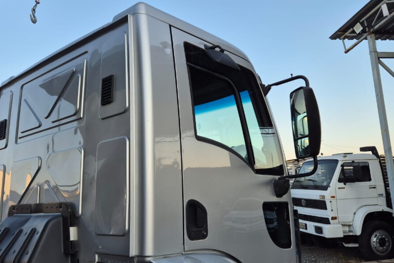 Ford Cargo1317 - 11/12 6