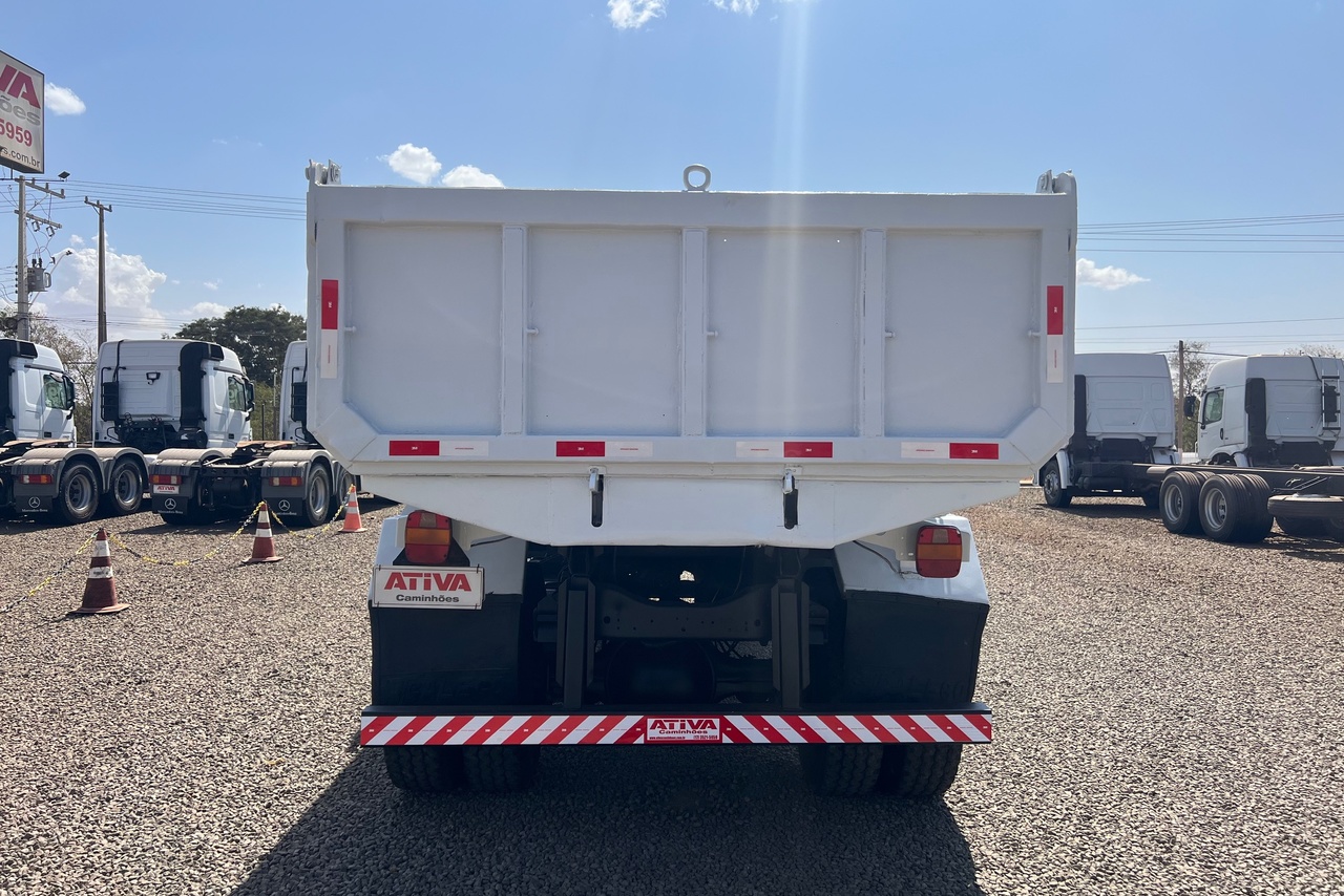 Volkswagen 17 220 - 05/05 8