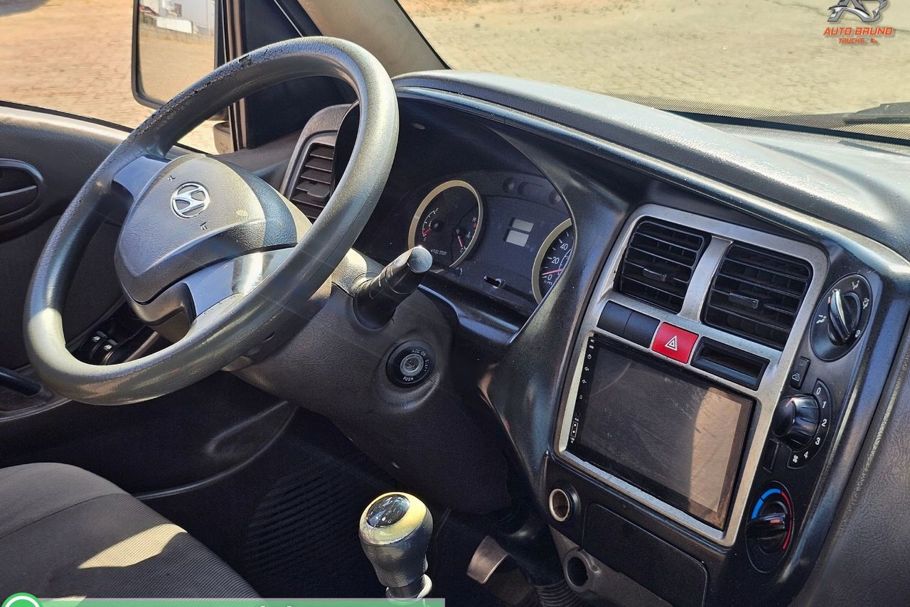 Hyundai HR - 12/13 13