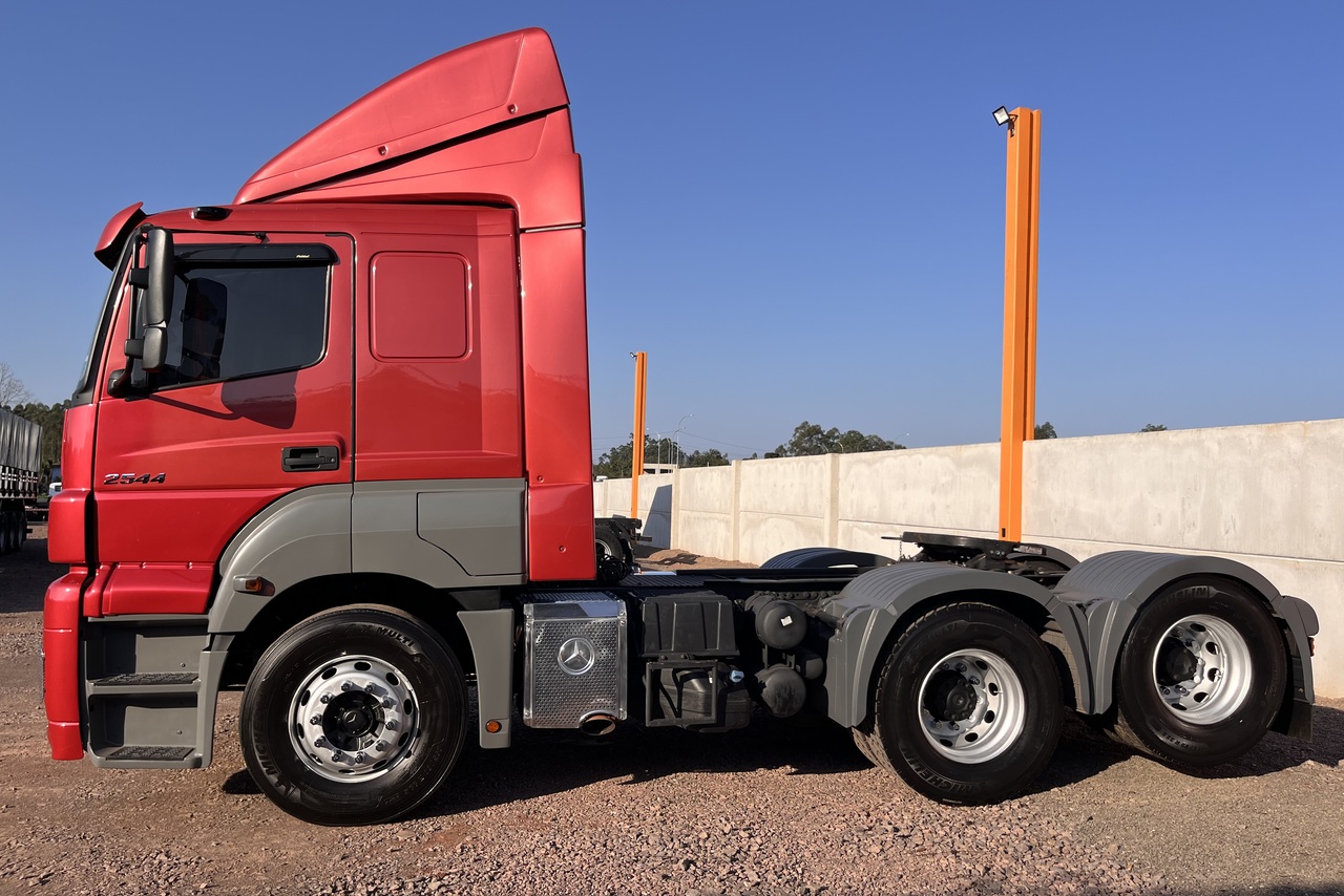 Mercedes Benz Axor 2544 - 17/18 5