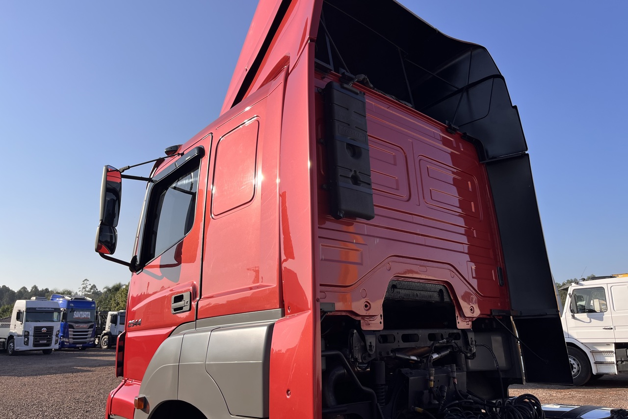 Mercedes Benz Axor 2544 - 17/18 6