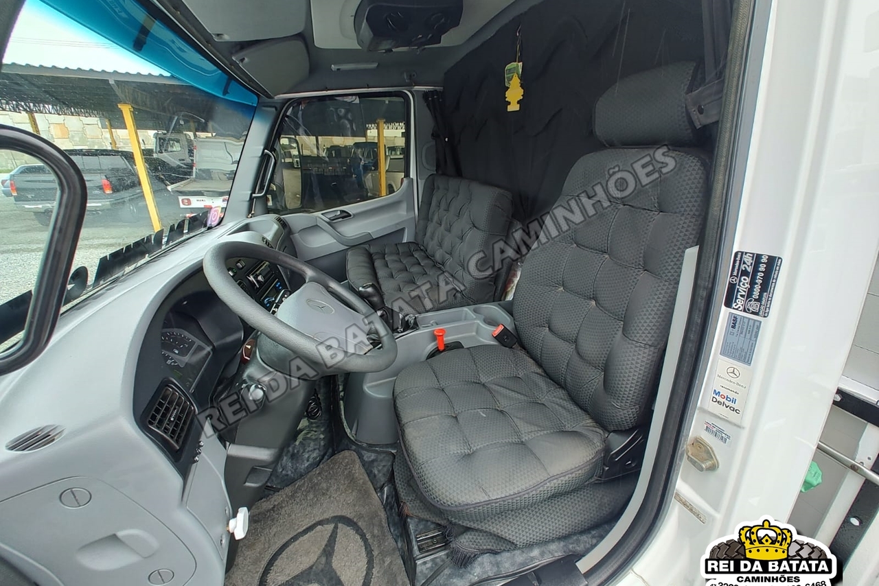 Mercedes Benz Accelo 915 - 12/12 7