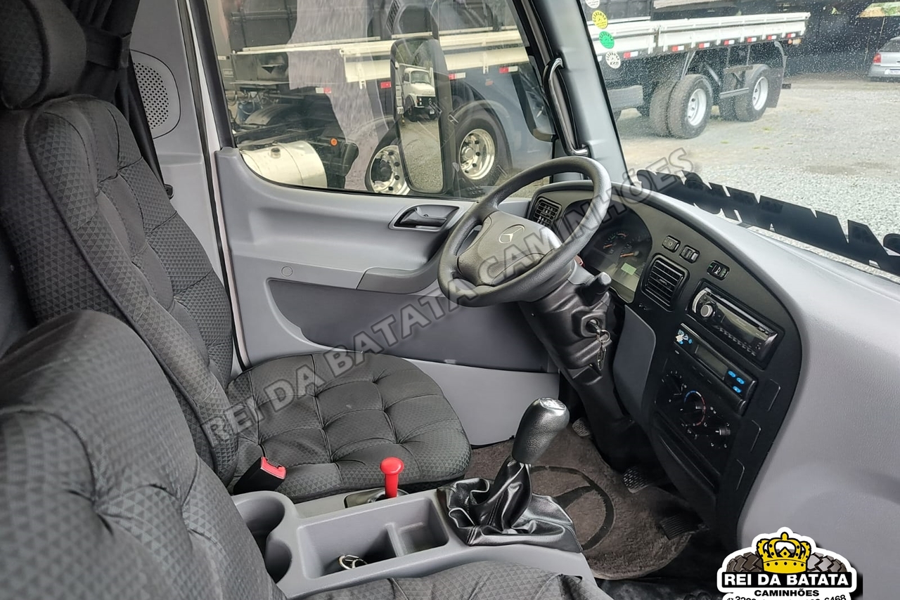 Mercedes Benz Accelo 915 - 12/12 15