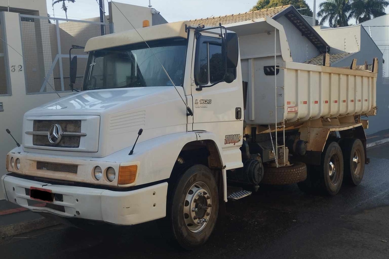 Mercedes Benz MB 1620 - 09/09 4