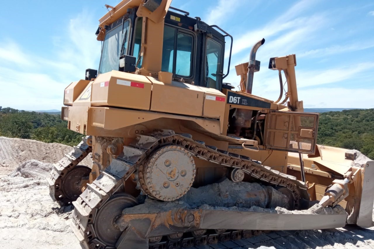 Caterpillar D6T XL - 13/13 4