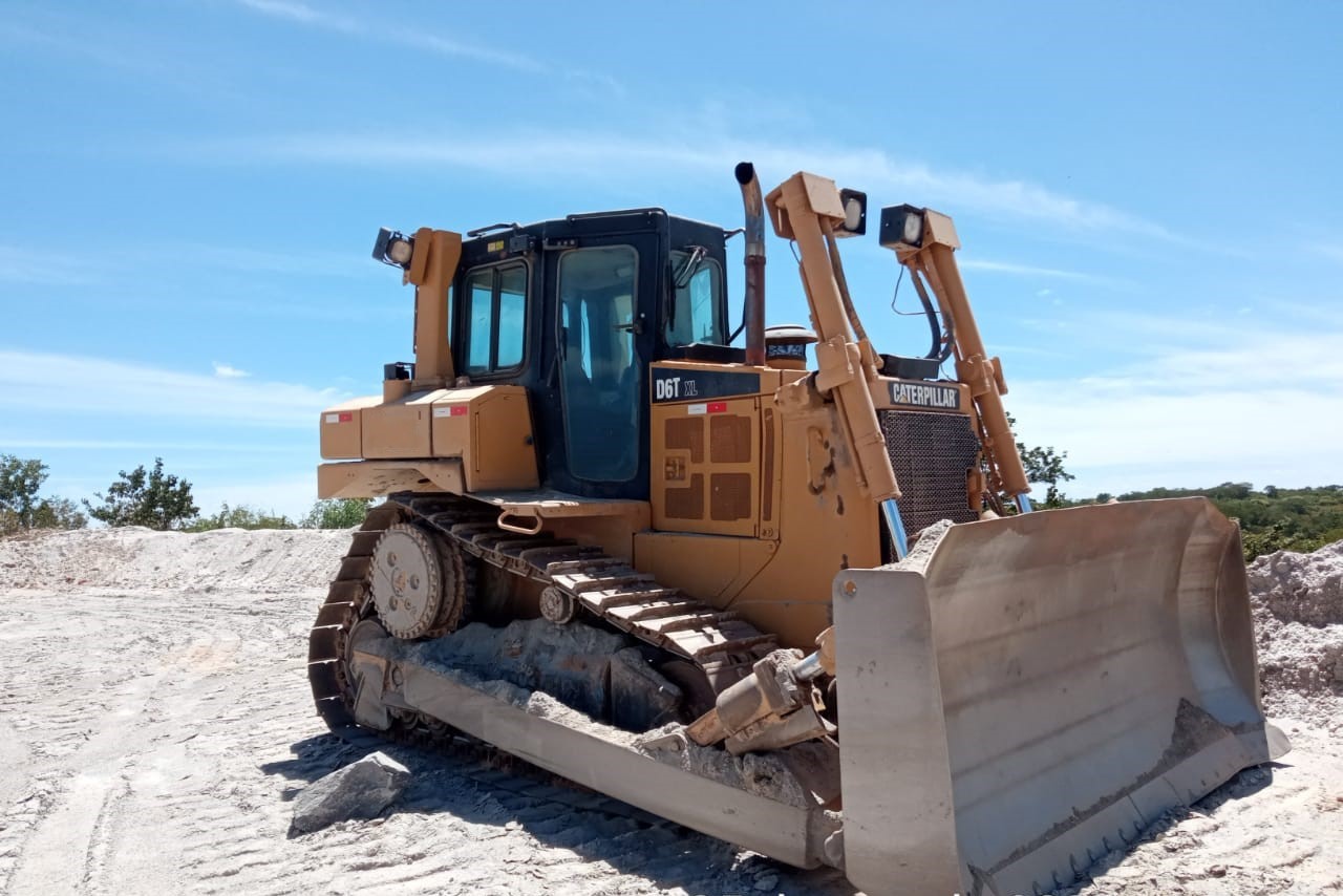 Caterpillar D6T XL - 13/13 5