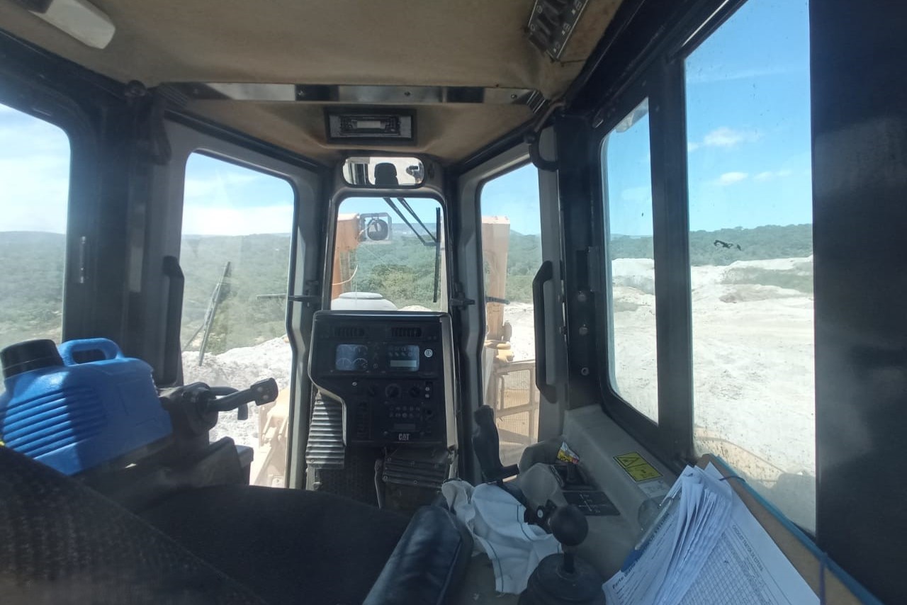 Caterpillar D6T XL - 13/13 19