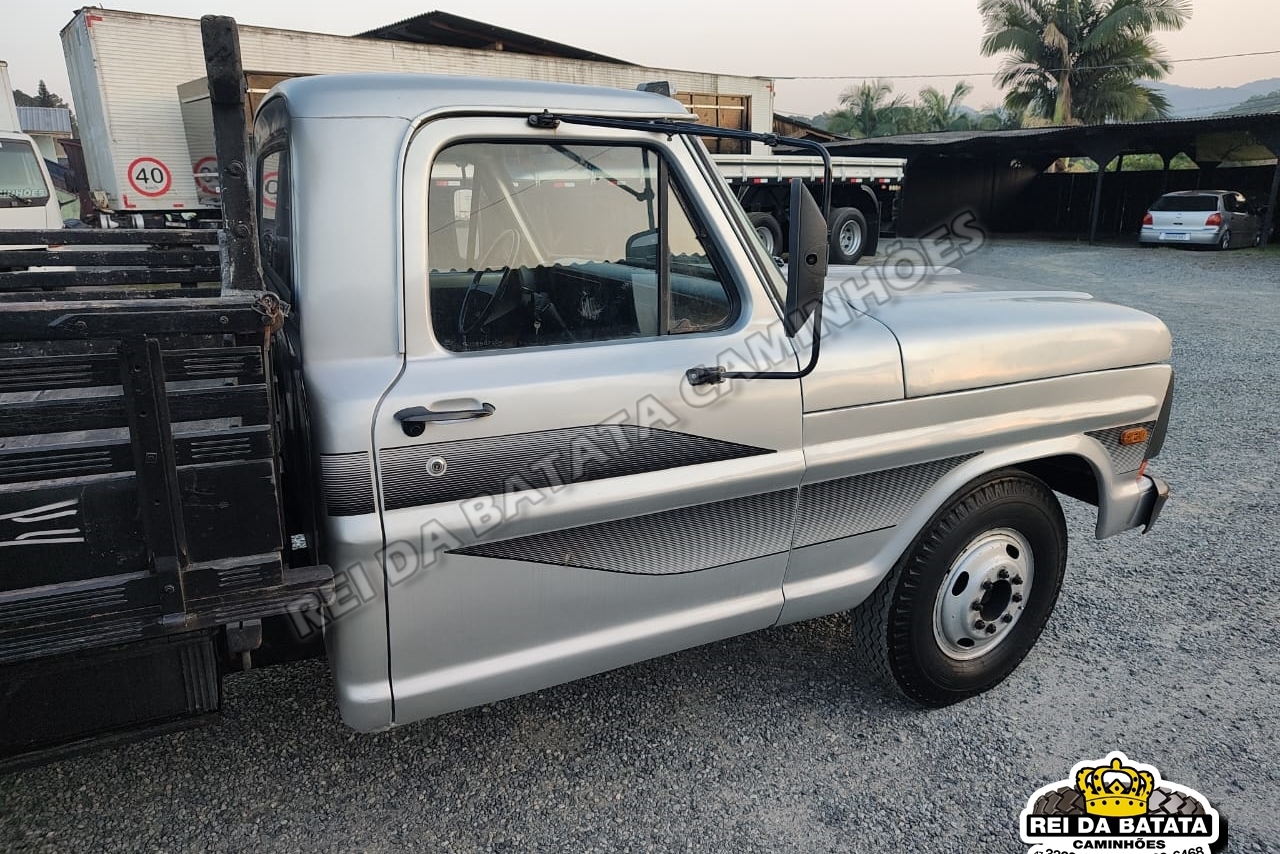 Ford F4000 - 89/89 2