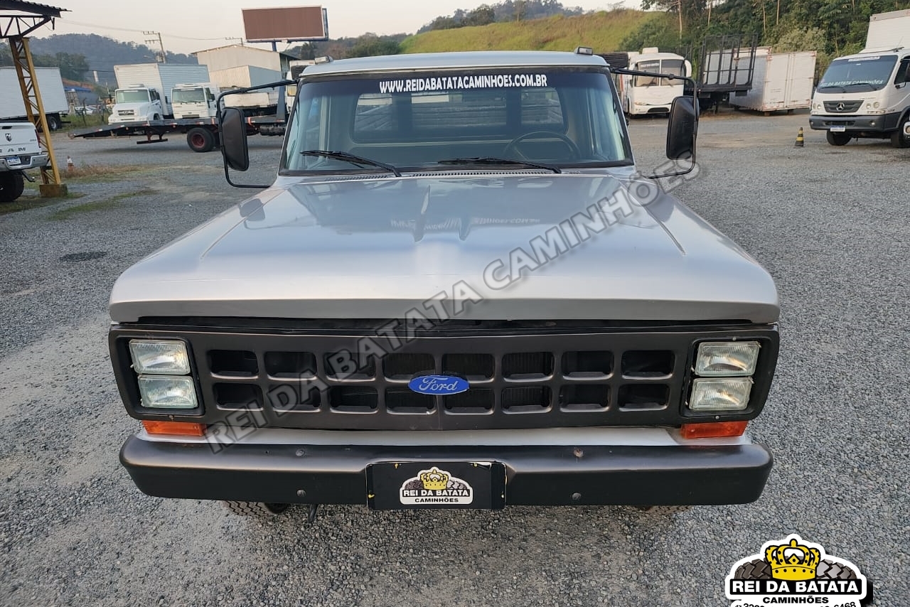 Ford F4000 - 89/89 4