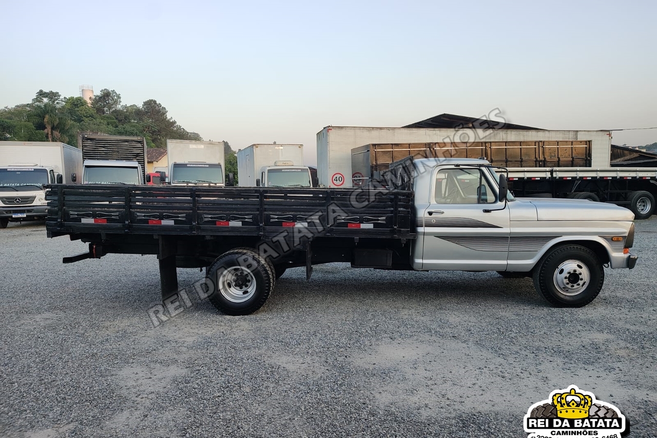 Ford F4000 - 89/89 13