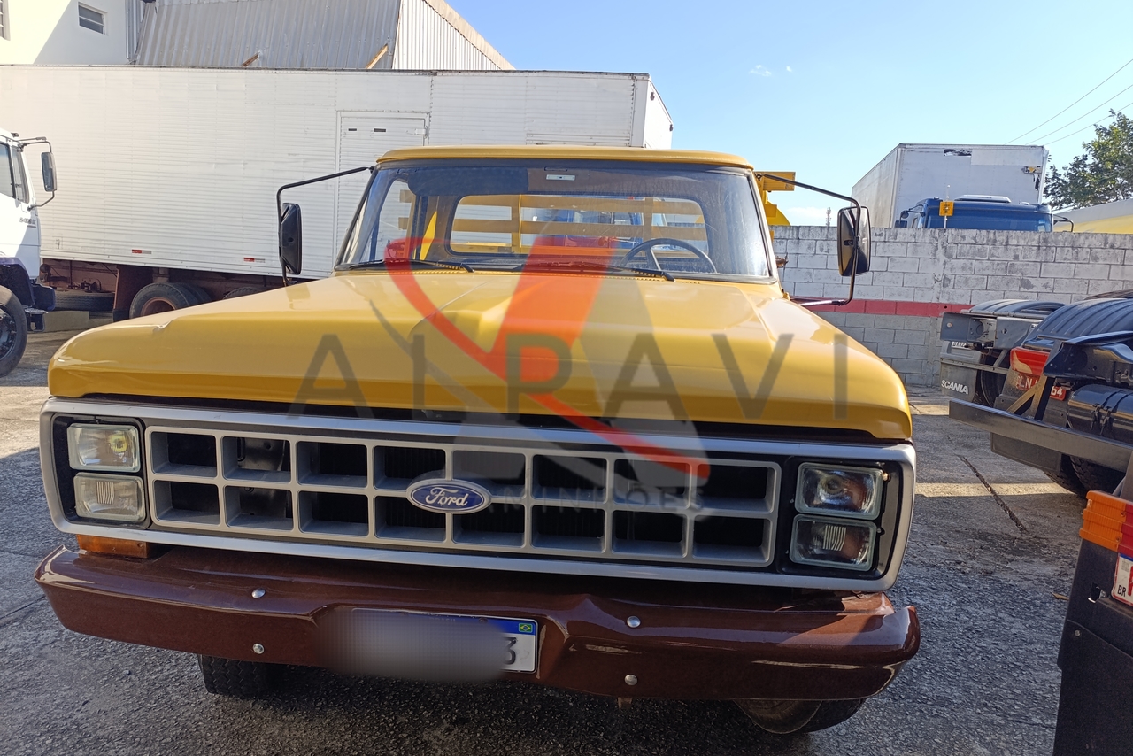 Ford F4000 - 84/84 13