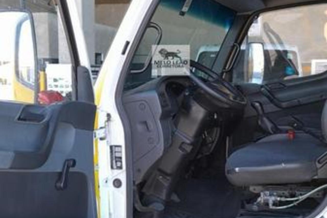Mercedes Benz Accelo 1016 - 14/14 10