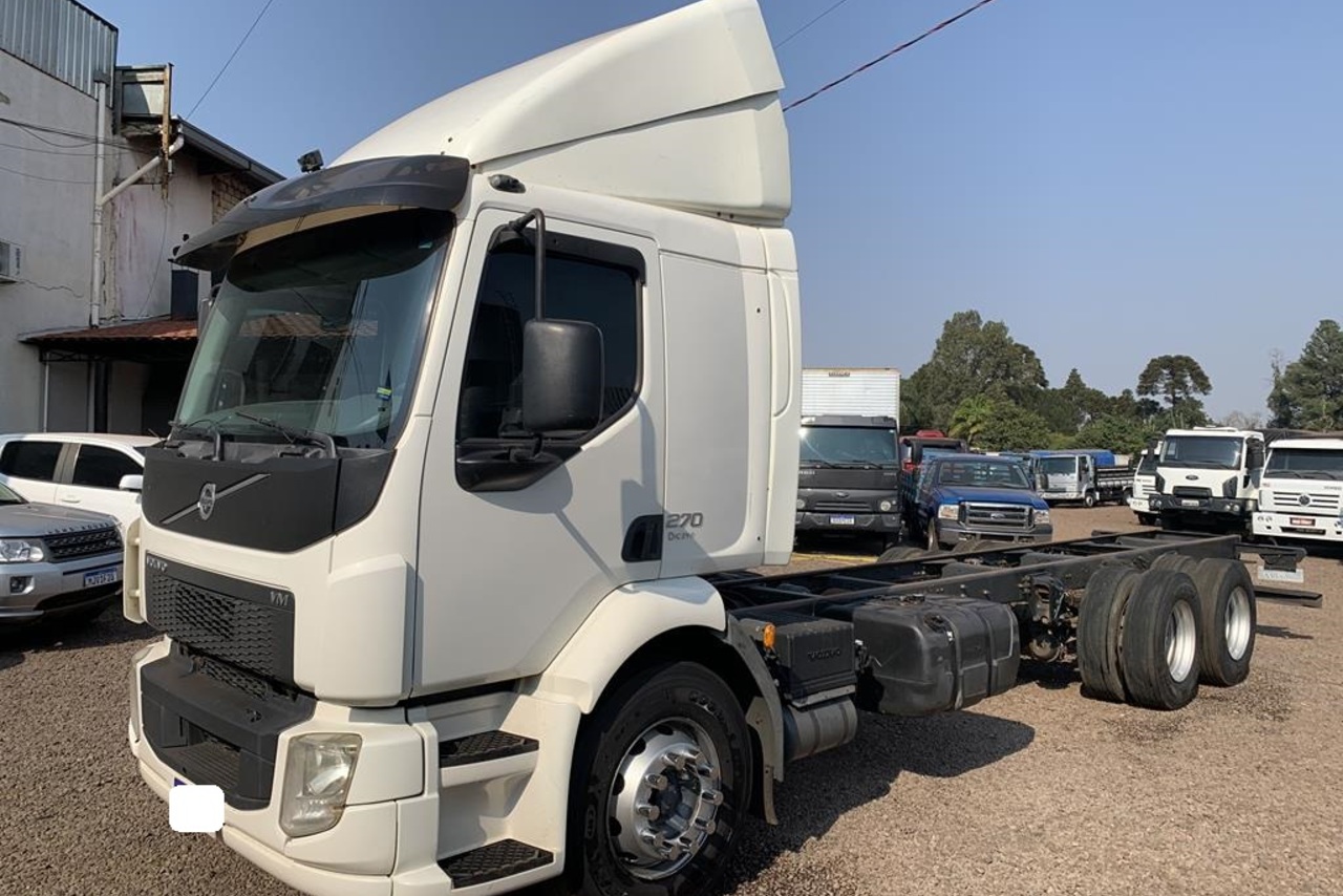 Volvo VM 270 - 14/14 9