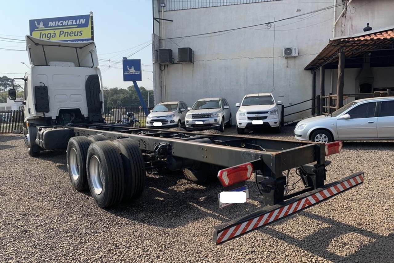 Volvo VM 270 - 14/14 11