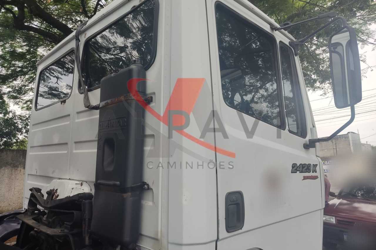 Mercedes Benz Atego 2423 - 08/08 2