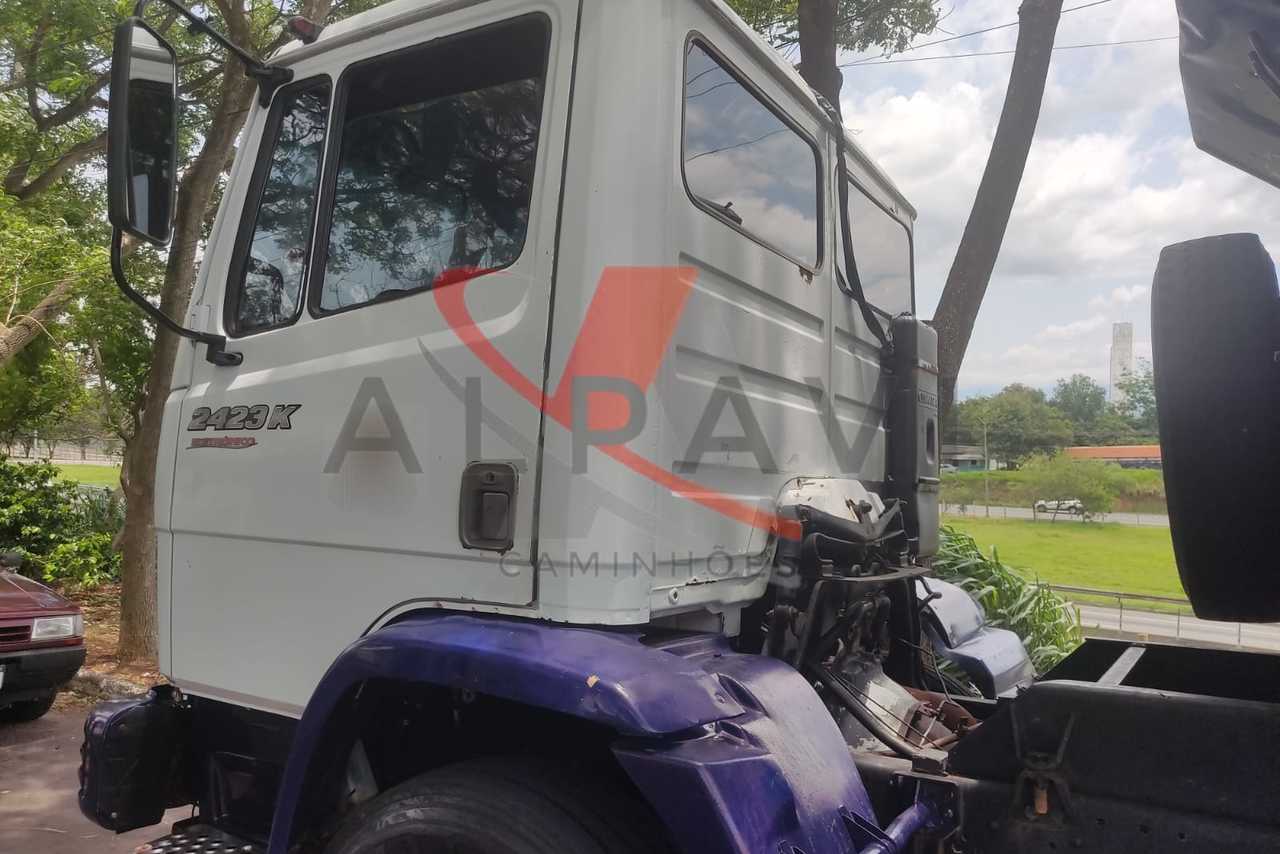 Mercedes Benz Atego 2423 - 08/08 9