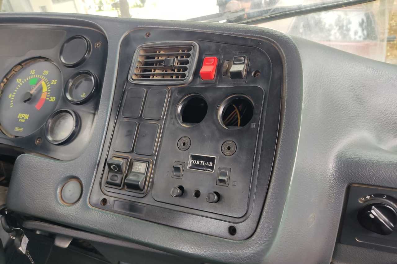 Mercedes Benz Atego 2423 - 08/08 18