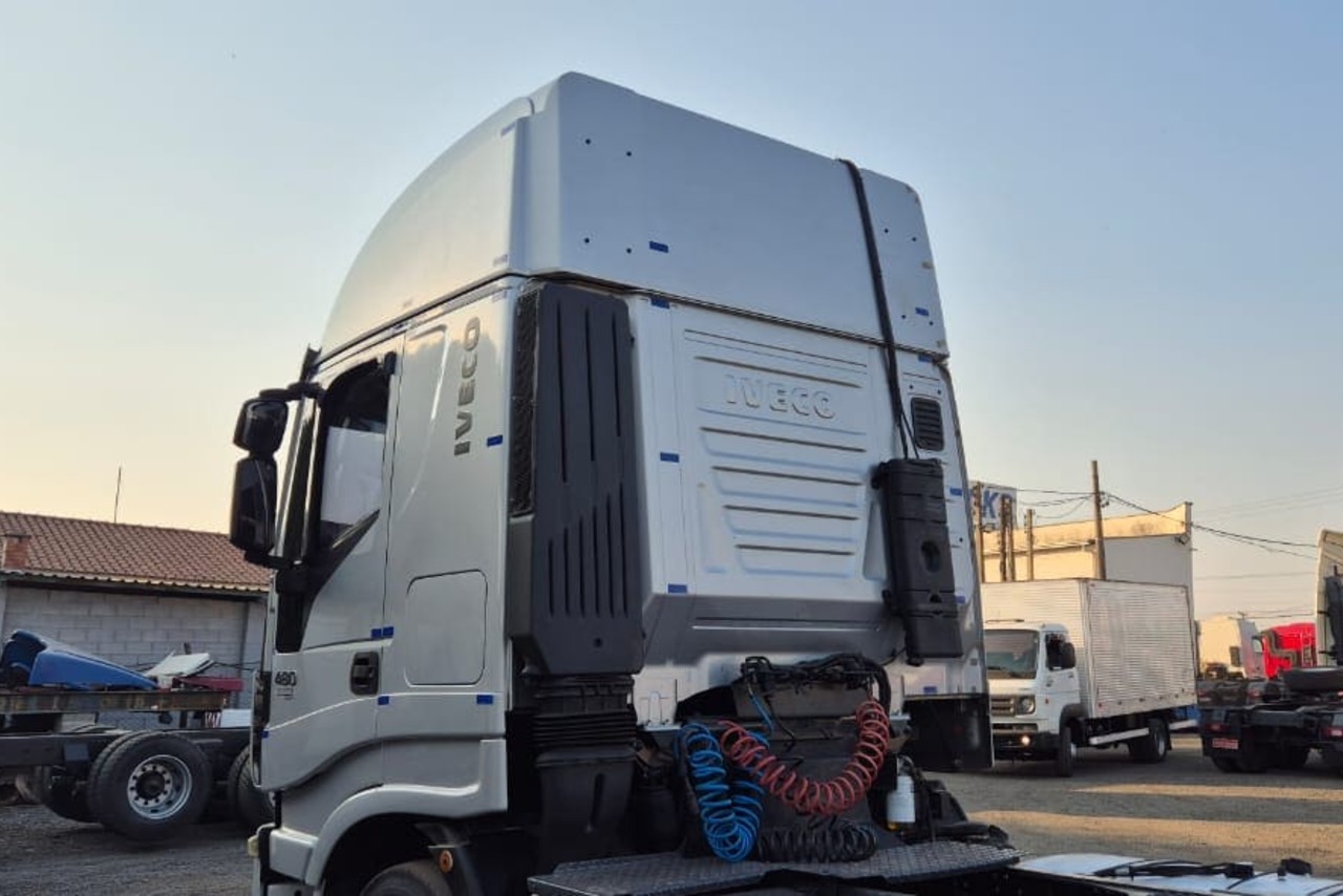 Iveco Stralis 480 - 19/19 8