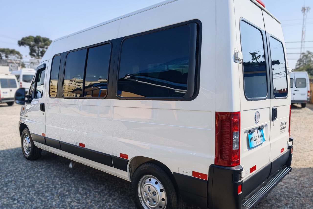 Fiat Ducato Minibus - 12/13 6