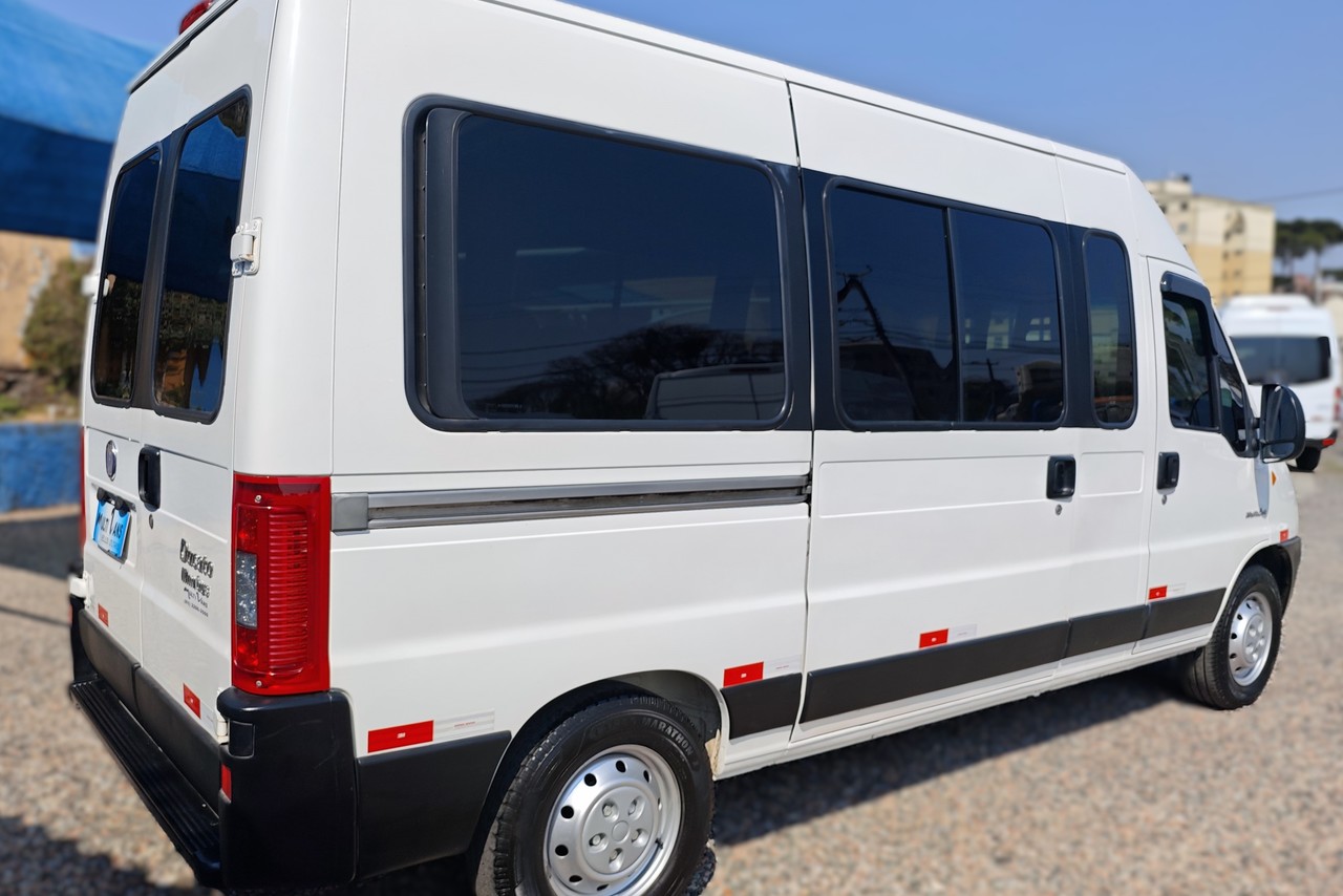 Fiat Ducato Minibus - 12/13 9