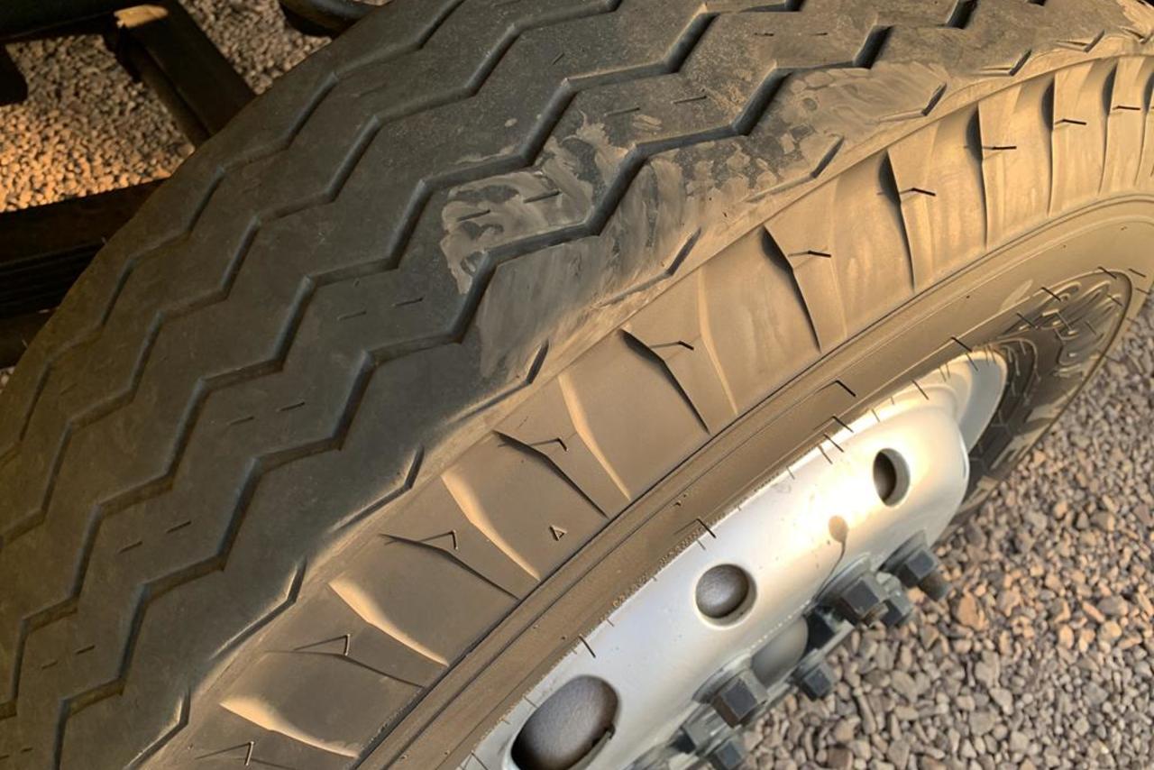 Ford Cargo1317 - 10/10 11