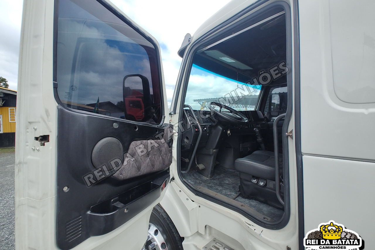 Volvo NH380 - 00/00 4