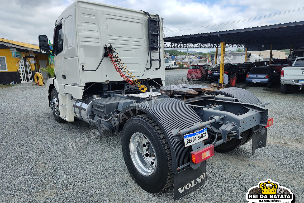 Volvo NH380 - 00/00 7