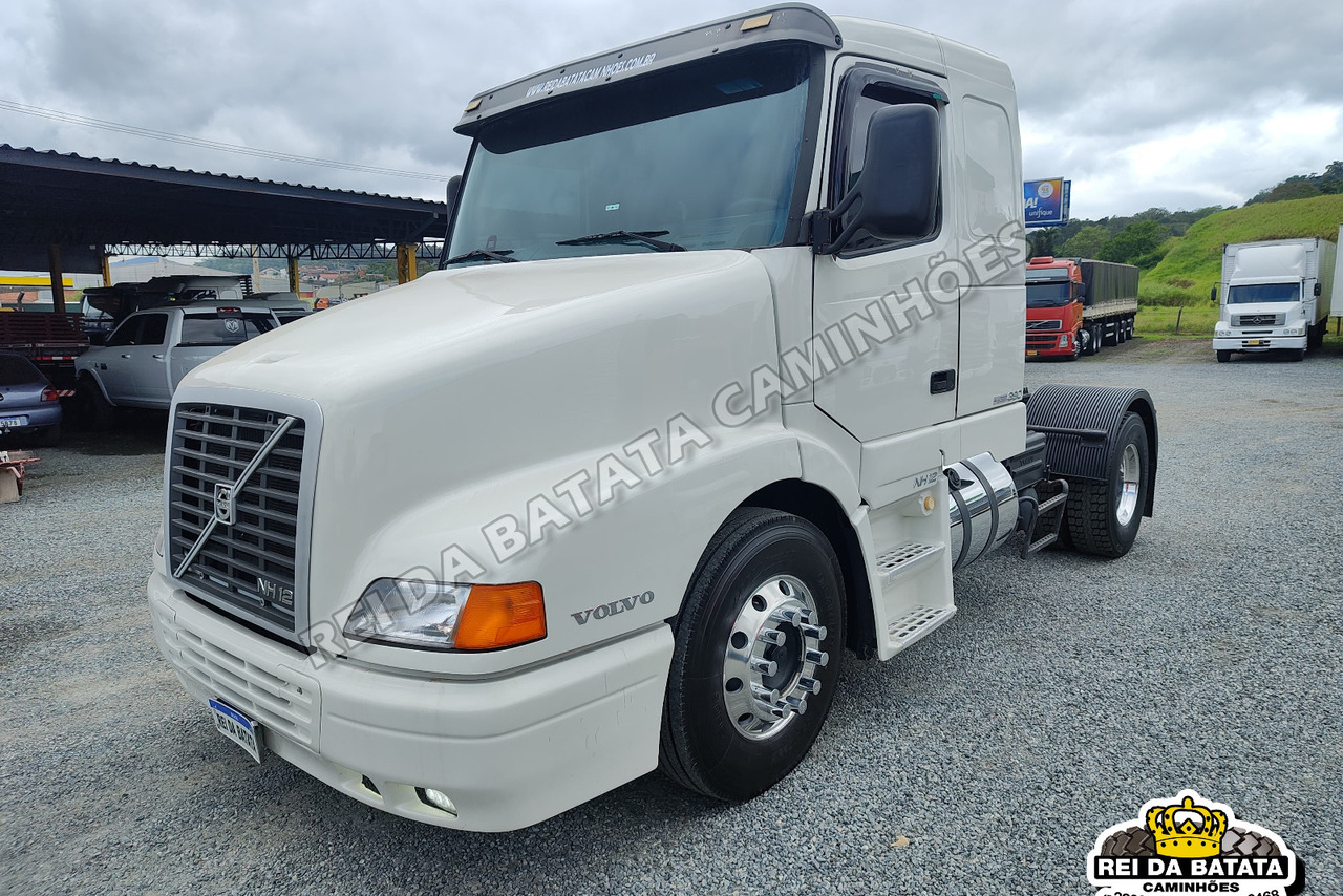 Volvo NH380 - 00/00 11