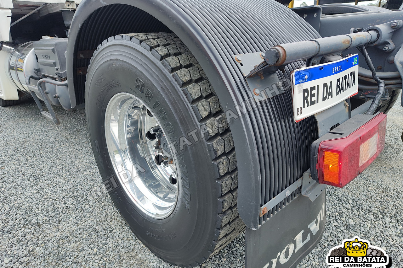 Volvo NH380 - 00/00 17