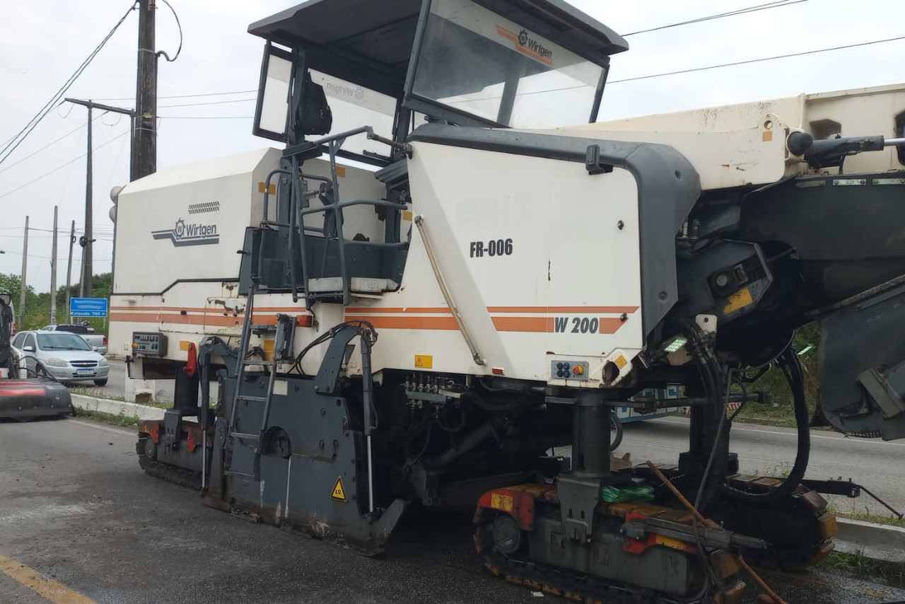 Wirtgen W 200 I - 13/13 8