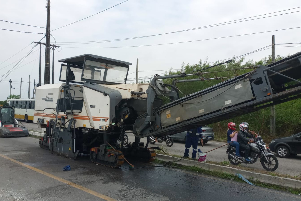 Wirtgen W 200 I - 13/13 10