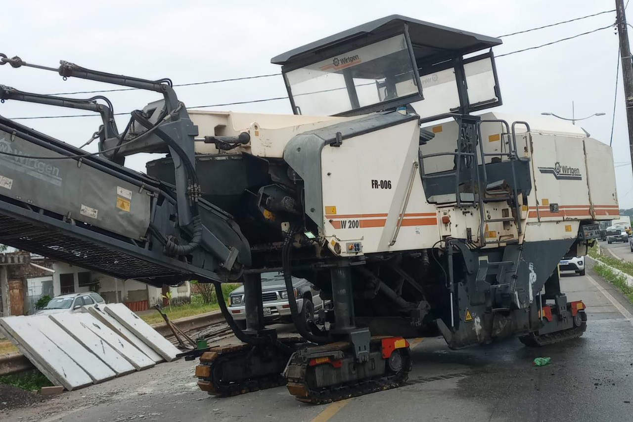 Wirtgen W 200 I - 13/13 11