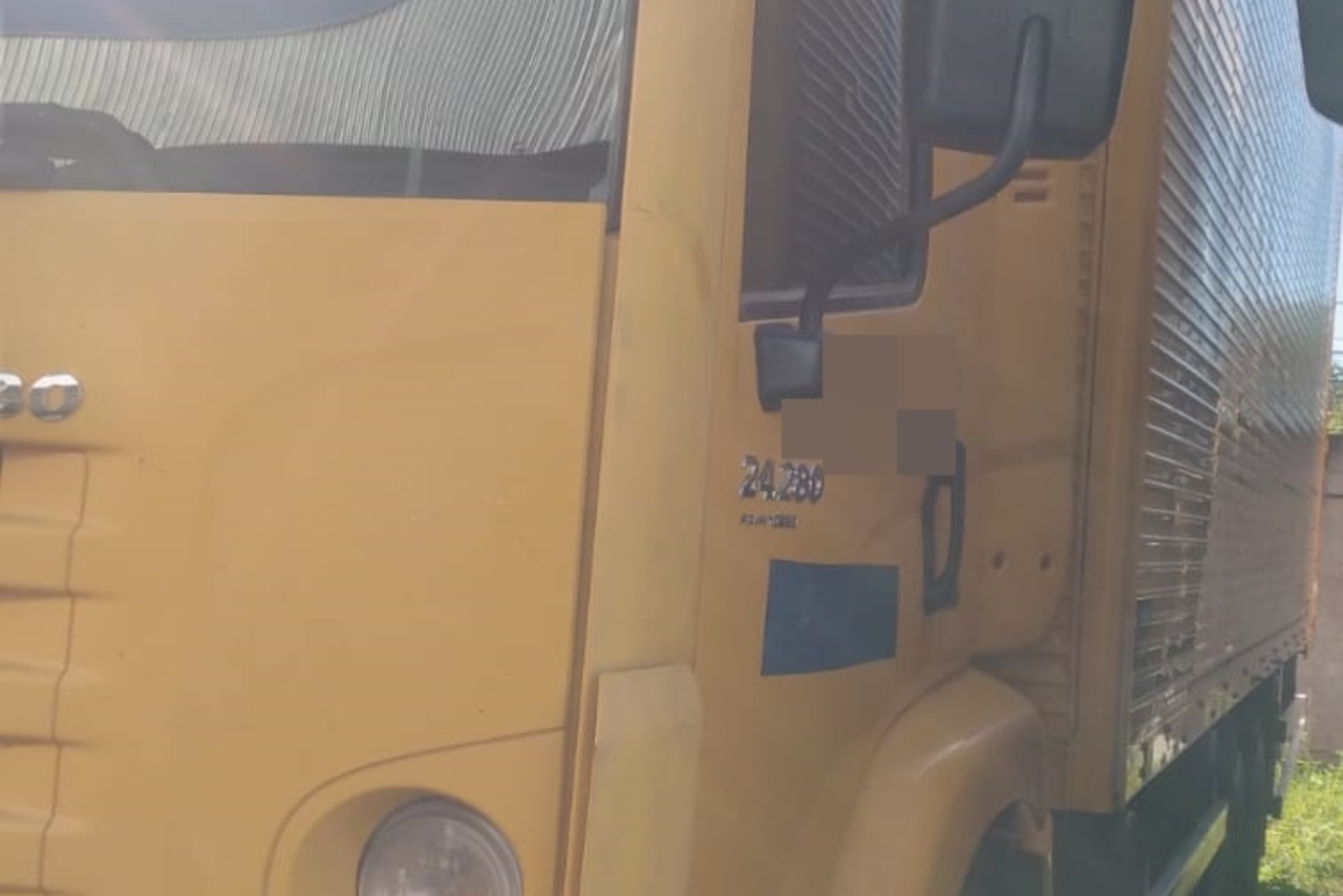 Volkswagen 24-280 E Constellation 6x2 - 16/17 3