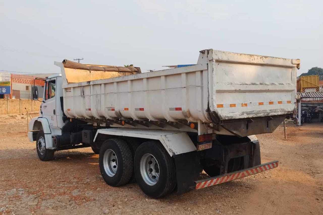 Mercedes Benz MB 1620 - 09/09 3