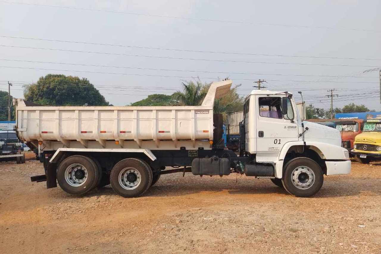 Mercedes Benz MB 1620 - 09/09 5