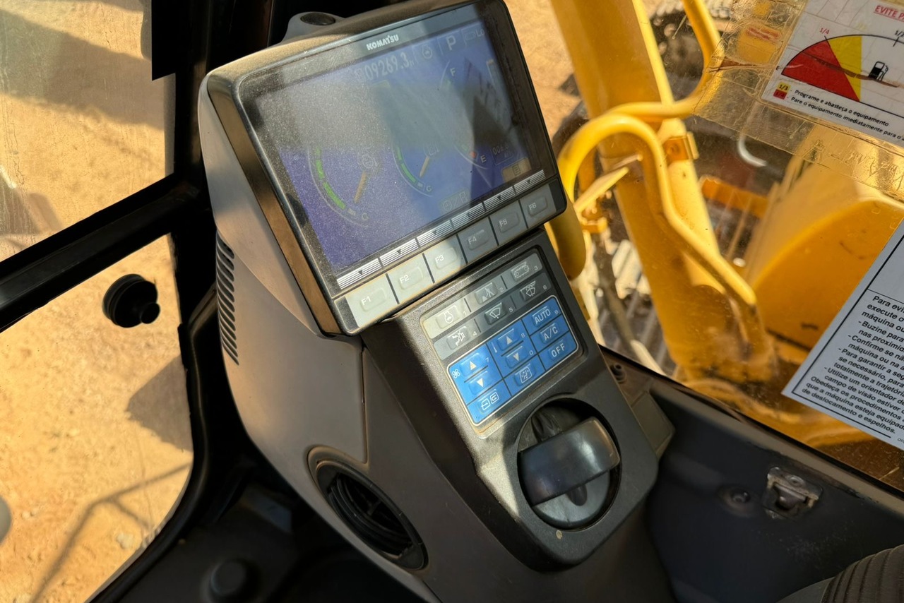 Komatsu PC200 - 17/17 2