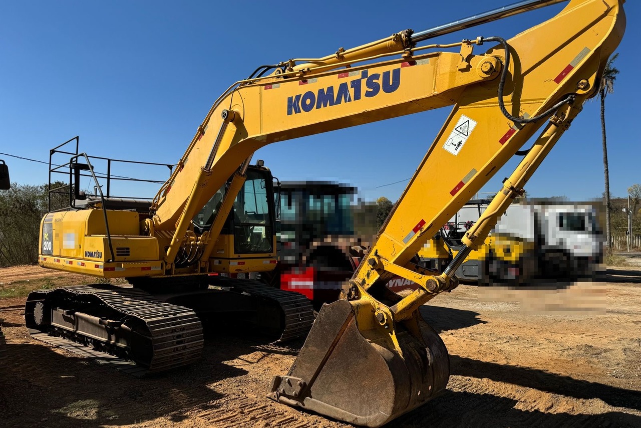 Komatsu PC200 - 17/17 10